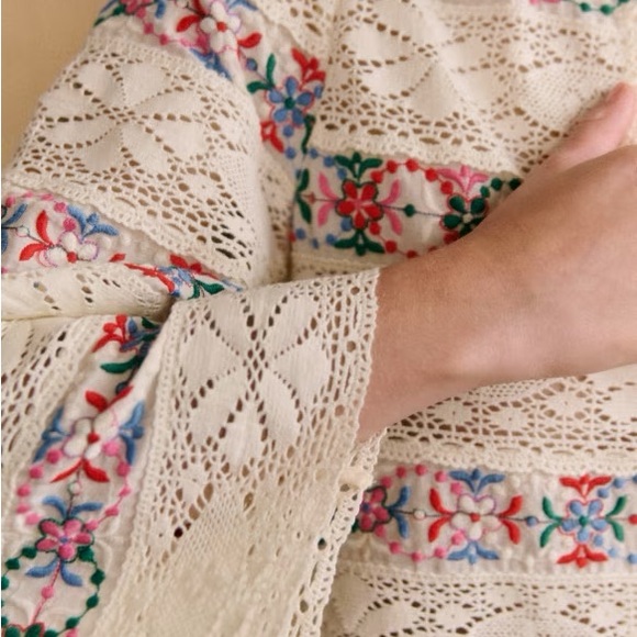 Sezane Matika Blouse - Picture 2 of 4